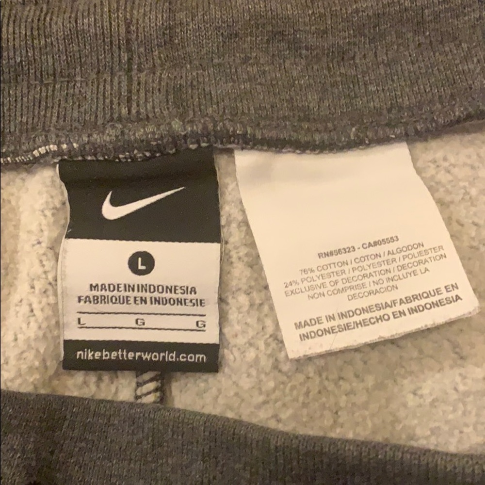Nike Sweats - Picture 4 of 4
